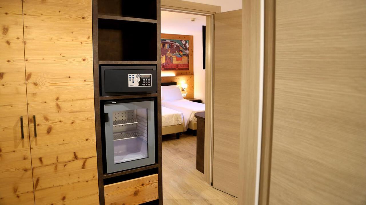 Dada Mountain Hotel มอร์เจกซ์ ภายนอก รูปภาพ